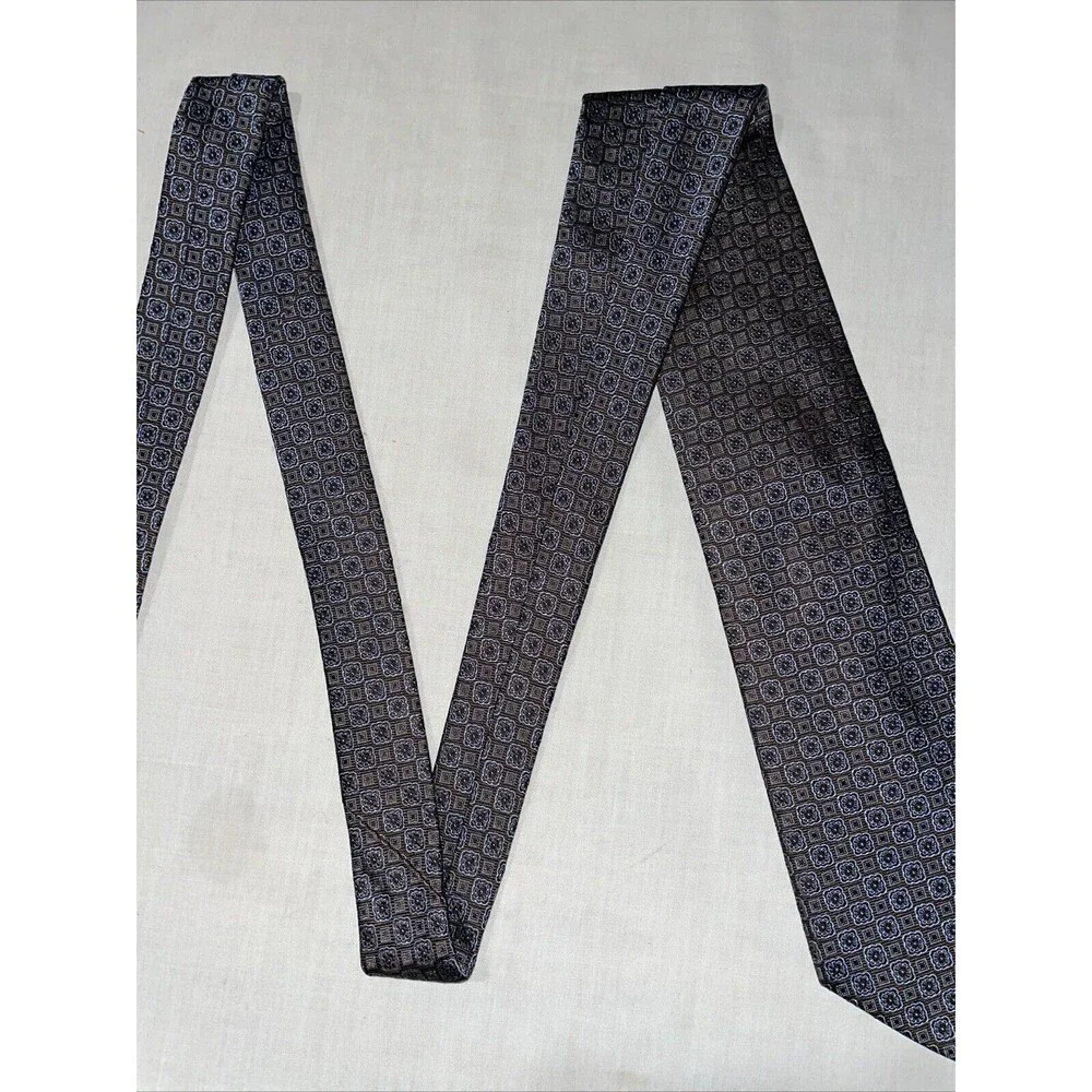 Brooks Brothers Makers Men’s Dress Tie Size 57” Blue Geometric Business Formal